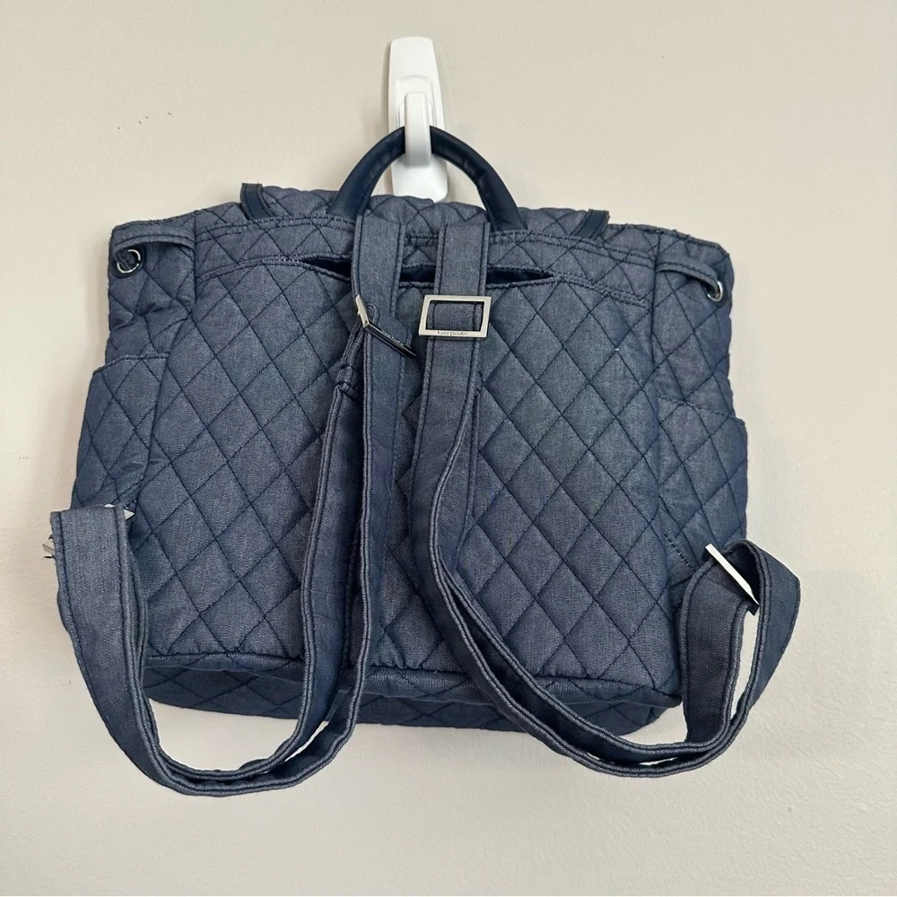 Vera Bradley Quilted Fabric Navy Backpack with Drawstring/Button Close GUC